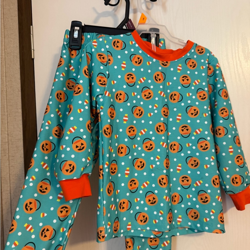 Halloween Pumpkin Pajama Set from saving grace smocks! Size 3t
